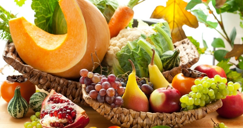 Frukt og grønnsaker kan hjelpe til å holde sunn vekt